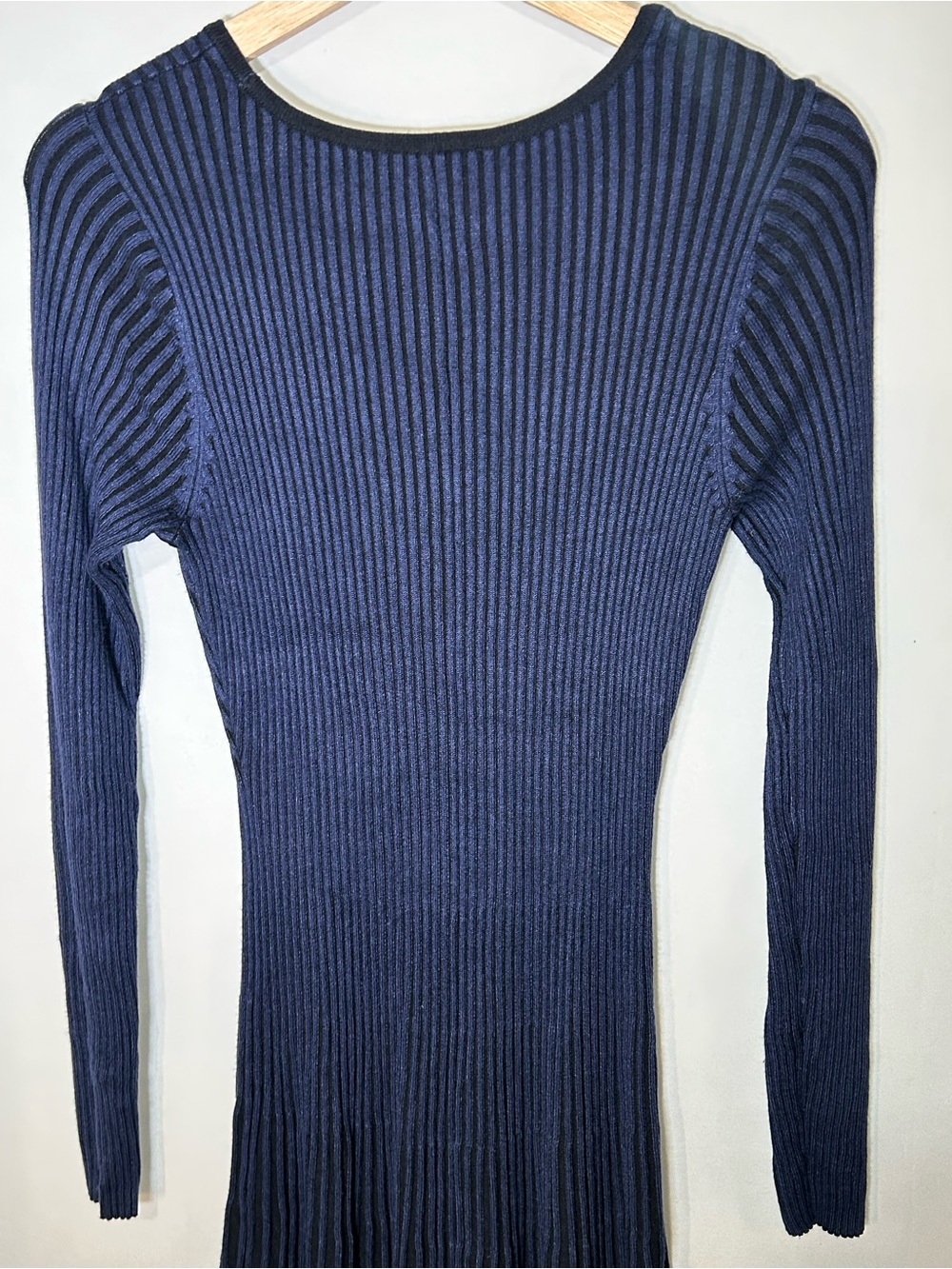 Express Navy Ribbed Pleated Fit & Flare Sweater Dress M - Picture 7 of 11